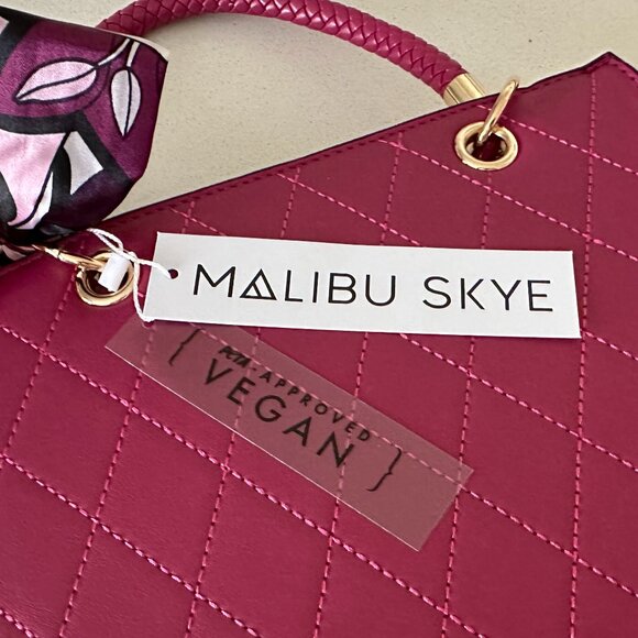 MALIBU SKYE Vegan Leather Fuchsia Pink Bag - Picture 4 of 9